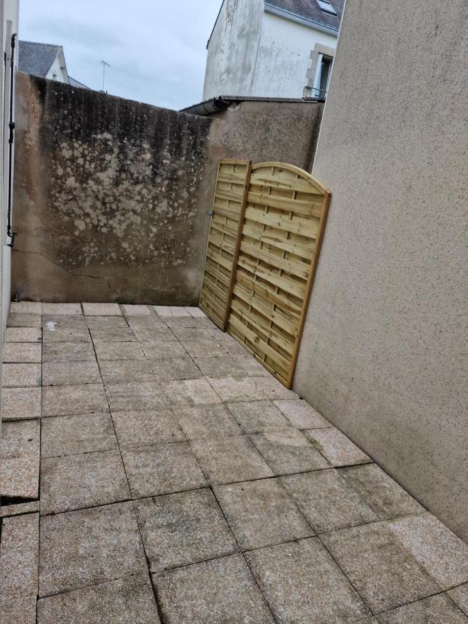 Logement De Caractere En Haute Ville De 캉페흘르 외부 사진