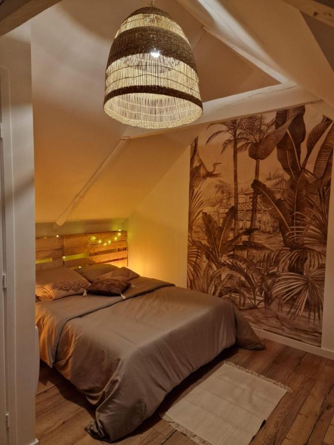 Logement De Caractere En Haute Ville De 캉페흘르 외부 사진