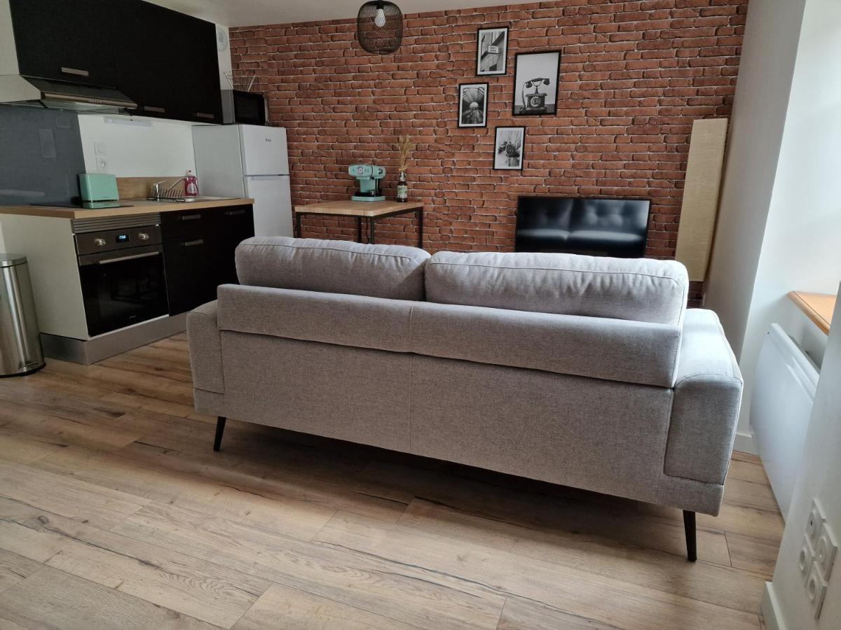Logement De Caractere En Haute Ville De 캉페흘르 외부 사진