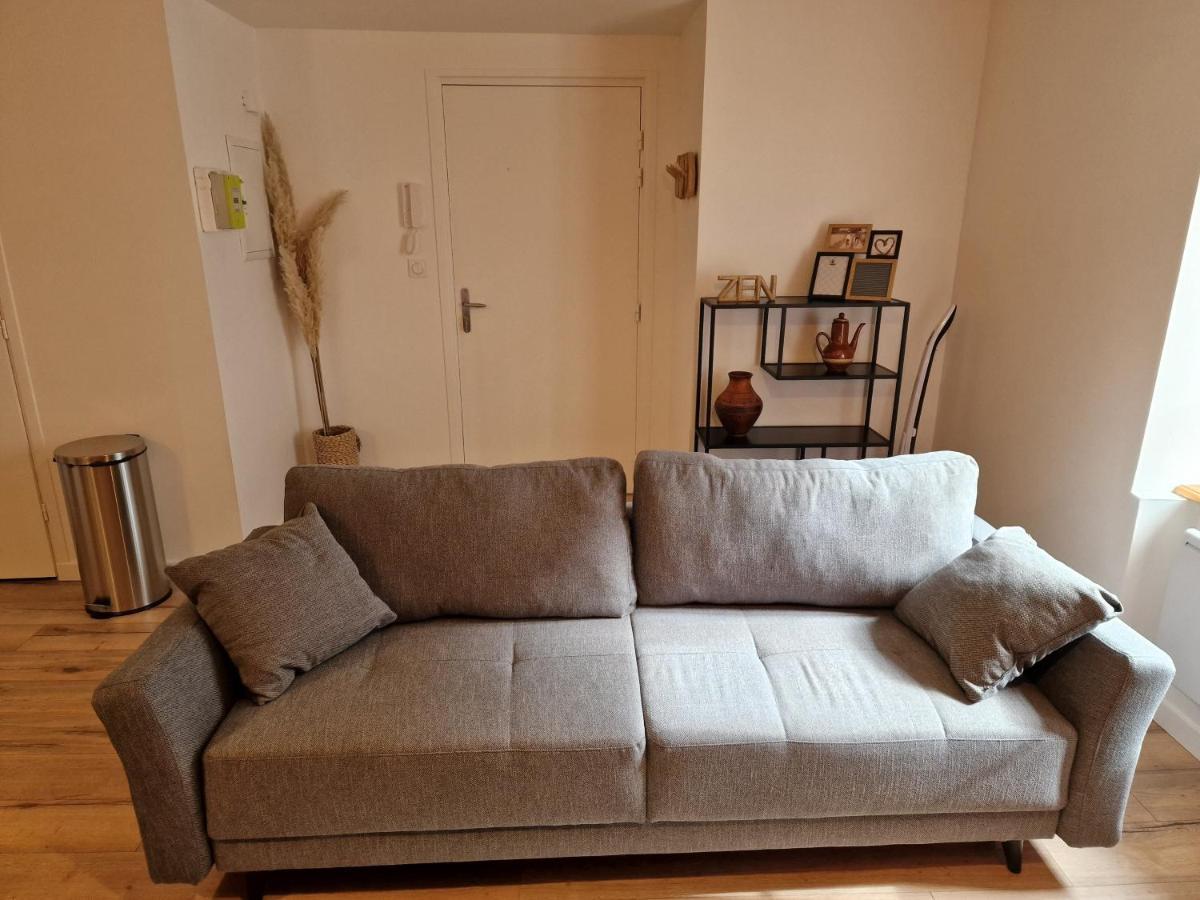Logement De Caractere En Haute Ville De 캉페흘르 외부 사진