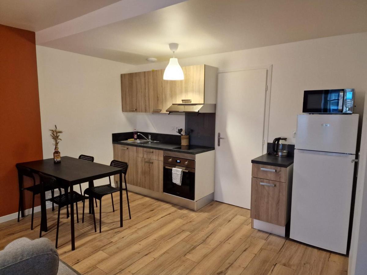 Logement De Caractere En Haute Ville De 캉페흘르 외부 사진