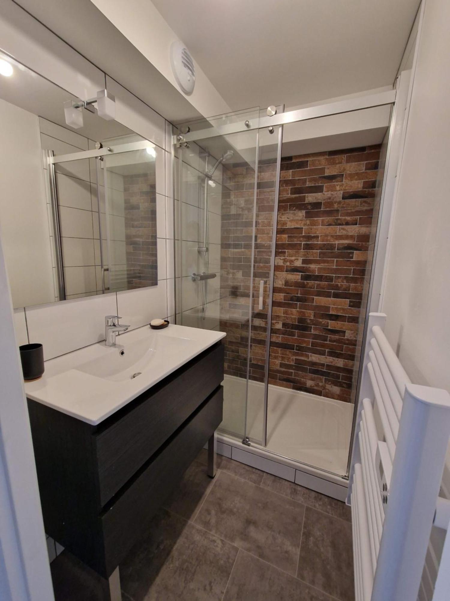 Logement De Caractere En Haute Ville De 캉페흘르 외부 사진